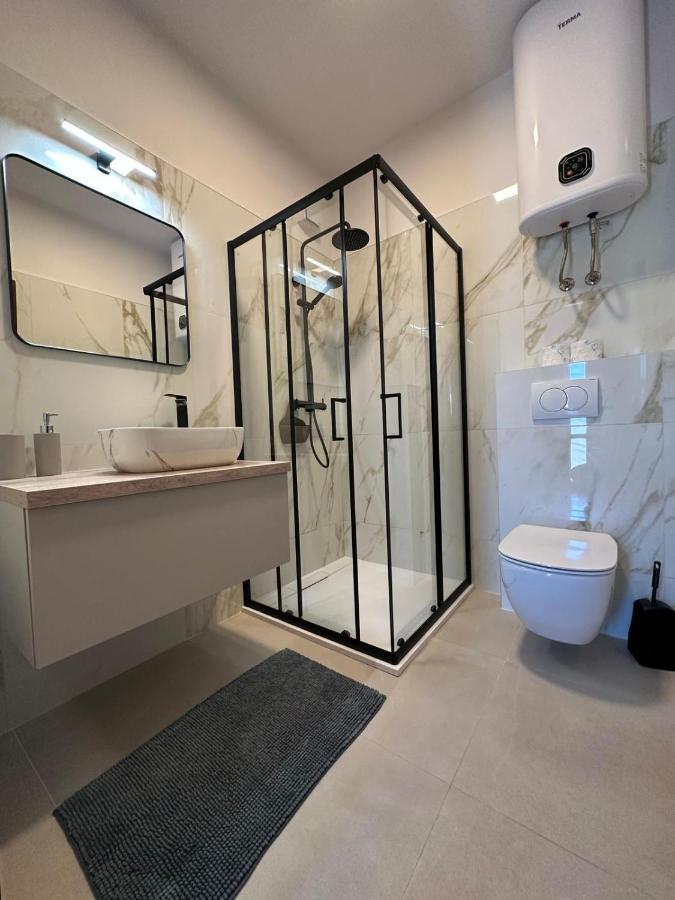 Apartmani Suzana Кленовица Екстериор снимка